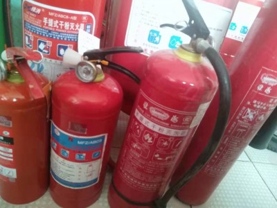 塘沽区灭火器维修 换药 灌粉充气加压 年检 消防器材销售保养图4