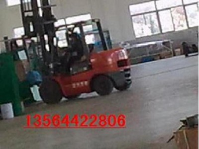 上海闵行区叉车出租设备拆箱包装虹桥镇8吨吊车出租图2