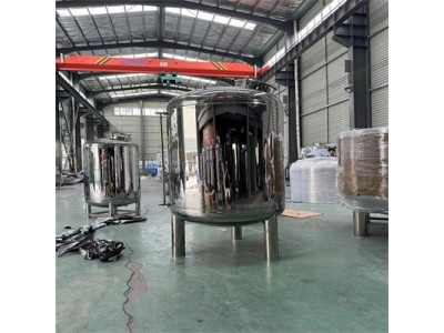 贵州鸿谦304水处理无菌水箱卧式承压立式水罐苛求品质图1